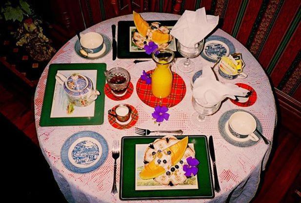Shamrock Thistle & Crown B&B Weirsdale Bagian luar foto